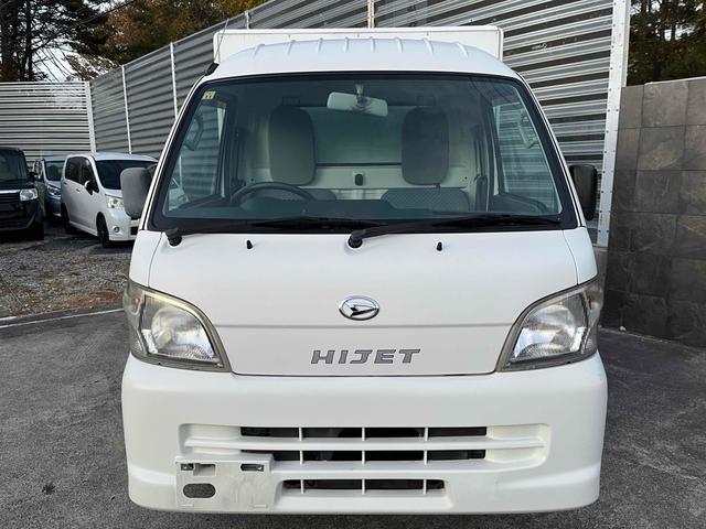 ハイゼットトラック 　４ＷＤ　ＭＴ　アルミホイール　エアコン　パワーウィンドウ　運転席エアバッグ（12枚目）