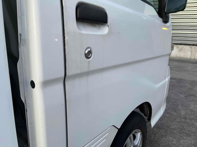 ハイゼットトラック 　４ＷＤ　ＭＴ　アルミホイール　エアコン　パワーウィンドウ　運転席エアバッグ（26枚目）