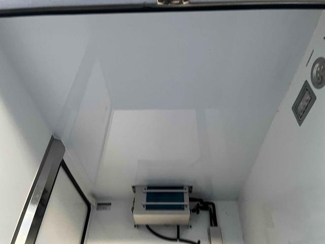 ハイゼットトラック 　４ＷＤ　ＭＴ　アルミホイール　エアコン　パワーウィンドウ　運転席エアバッグ（32枚目）