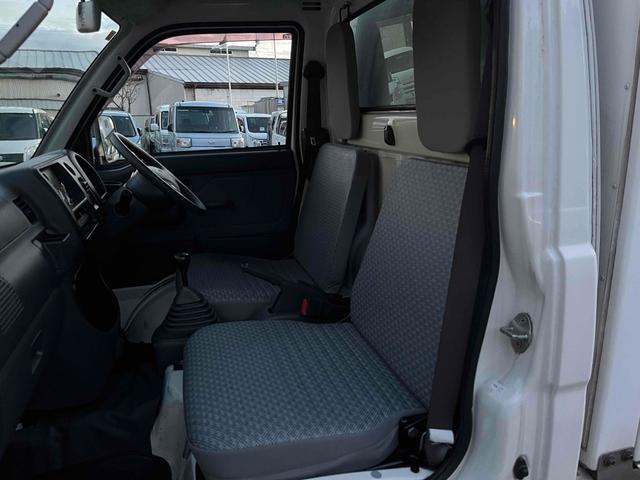 ハイゼットトラック 　４ＷＤ　ＭＴ　アルミホイール　エアコン　パワーウィンドウ　運転席エアバッグ（42枚目）