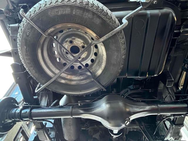 ハイゼットトラック 　４ＷＤ　ＭＴ　アルミホイール　エアコン　パワーウィンドウ　運転席エアバッグ（47枚目）