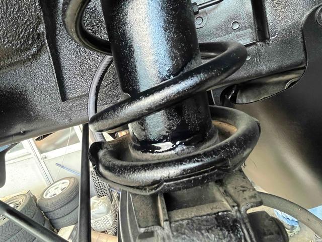 ハイゼットトラック 　４ＷＤ　ＭＴ　アルミホイール　エアコン　パワーウィンドウ　運転席エアバッグ（58枚目）