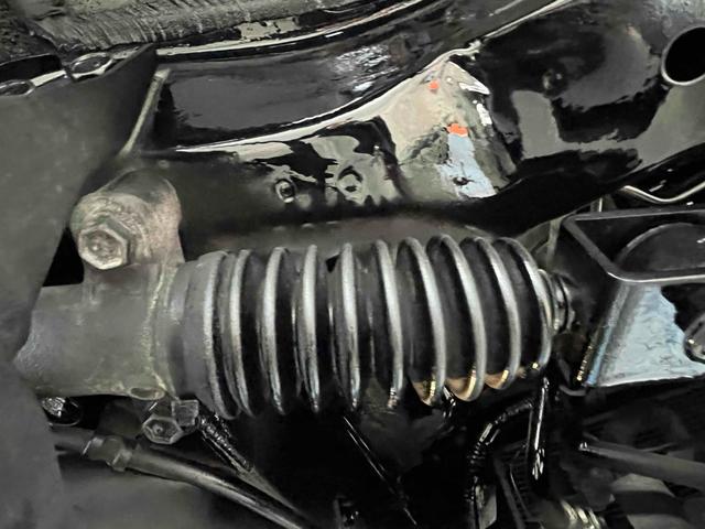 ハイゼットトラック 　４ＷＤ　ＭＴ　アルミホイール　エアコン　パワーウィンドウ　運転席エアバッグ（61枚目）