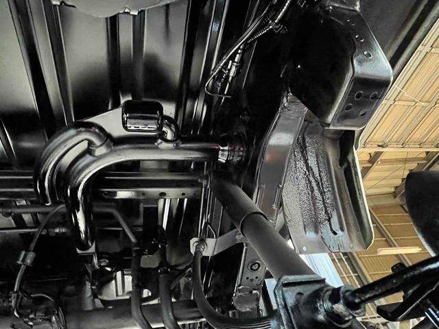 ハイゼットトラック 　４ＷＤ　ＭＴ　アルミホイール　エアコン　パワーウィンドウ　運転席エアバッグ（70枚目）
