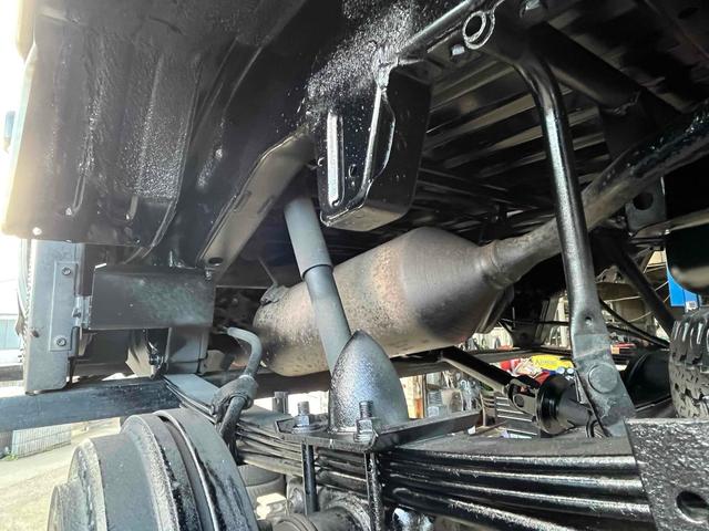 ハイゼットトラック 　４ＷＤ　ＭＴ　アルミホイール　エアコン　パワーウィンドウ　運転席エアバッグ（72枚目）