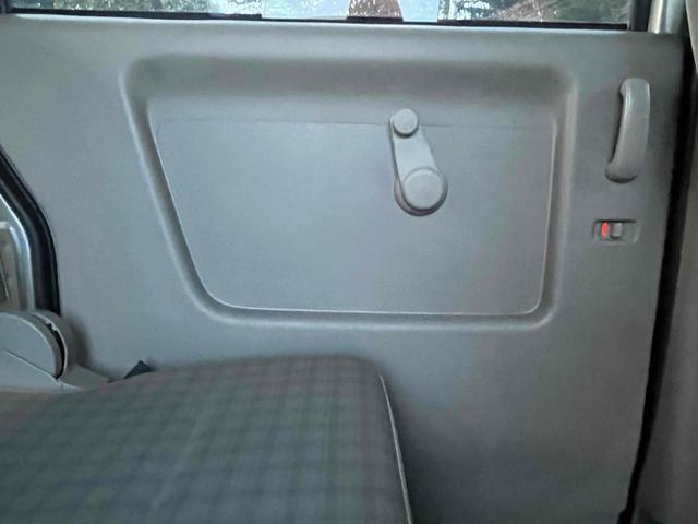 エブリイ ＰＡ　４ＷＤ　ＡＴ　両側スライドドア　エアコン　パワーステアリング　運転席エアバッグ　助手席エアバッグ（45枚目）