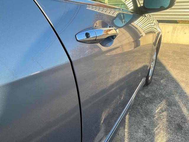 ヌエラ 　ドライブレコーダー　ＥＴＣ　バックカメラ　ナビ　アルミホイール　オートライト　ＡＴ　シートヒーター　電動格納ミラー　ＣＤ　ミュージックプレイヤー接続可　エアコン　パワーウィンドウ　運転席エアバッグ（30枚目）