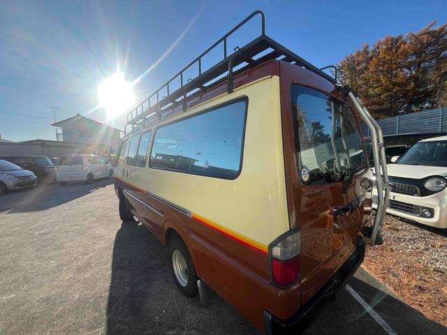 ブローニィバン スライドドア エアコン パワーウィンドウ 運転席エアバッグ(11枚目)