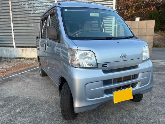 ハイゼットカーゴ 　４ＷＤ　軽バン　ＡＴ　ＥＴＣ　両側スライドドア　エアコン　パワーウィンドウ　運転席エアバッグ　助手席エアバッグ　ＣＤ（2枚目）