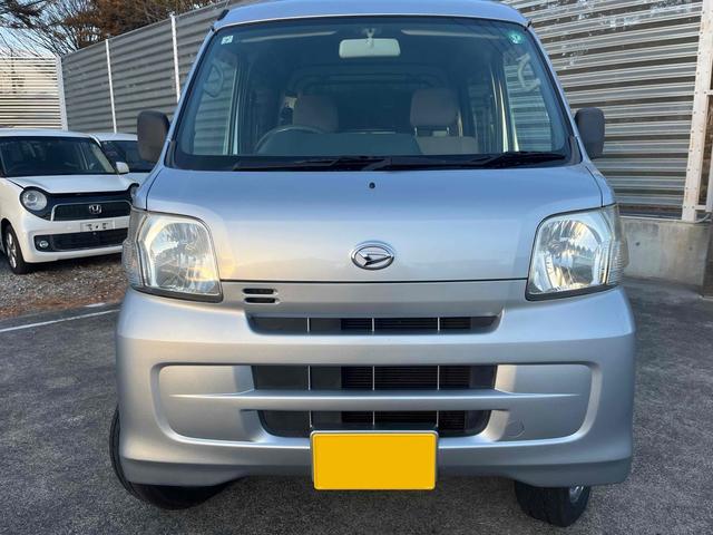 ハイゼットカーゴ 　４ＷＤ　軽バン　ＡＴ　ＥＴＣ　両側スライドドア　エアコン　パワーウィンドウ　運転席エアバッグ　助手席エアバッグ　ＣＤ（3枚目）