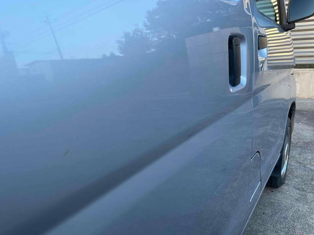 ハイゼットカーゴ 　４ＷＤ　軽バン　ＡＴ　ＥＴＣ　両側スライドドア　エアコン　パワーウィンドウ　運転席エアバッグ　助手席エアバッグ　ＣＤ（12枚目）