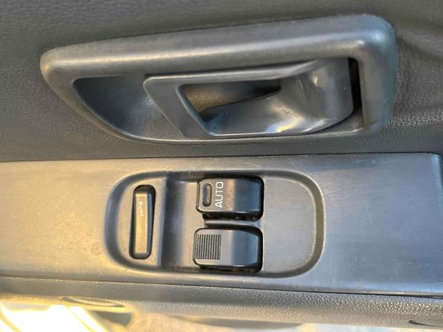 ハイゼットカーゴ 　４ＷＤ　軽バン　ＡＴ　ＥＴＣ　両側スライドドア　エアコン　パワーウィンドウ　運転席エアバッグ　助手席エアバッグ　ＣＤ（34枚目）