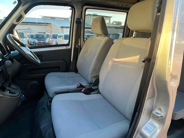 ハイゼットカーゴ 　４ＷＤ　軽バン　ＡＴ　ＥＴＣ　両側スライドドア　エアコン　パワーウィンドウ　運転席エアバッグ　助手席エアバッグ　ＣＤ（43枚目）