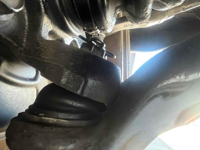 ハイゼットカーゴ 　４ＷＤ　軽バン　ＡＴ　ＥＴＣ　両側スライドドア　エアコン　パワーウィンドウ　運転席エアバッグ　助手席エアバッグ　ＣＤ（64枚目）