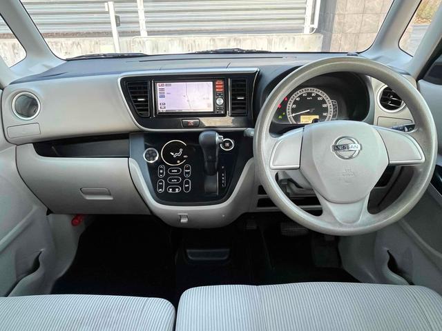 毎回座るフロントシート。運転席は必ず使用する部分ですので、座り心地が重要です！