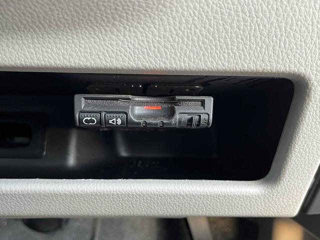 高速走行もスムーズにお支払いが可能な【ＥＴＣ】ご納車までにセットアップを行い、ご納車時にはご利用いただけるようにいたします。