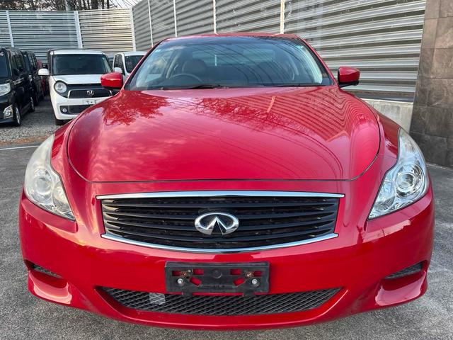 スカイライン ３７０ＧＴ　タイプＰ　ＥＴＣ　バックカメラ　オートクルーズコントロール　ＡＴ　オートライト　ＨＩＤ　スマートキー　電動格納ミラー　シートヒーター　アルミホイール　パワーシート　盗難防止システム　衝突安全ボディ　ＡＢＳ（12枚目）