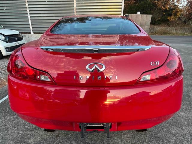 スカイライン ３７０ＧＴ　タイプＰ　ＥＴＣ　バックカメラ　オートクルーズコントロール　ＡＴ　オートライト　ＨＩＤ　スマートキー　電動格納ミラー　シートヒーター　アルミホイール　パワーシート　盗難防止システム　衝突安全ボディ　ＡＢＳ（17枚目）