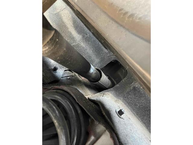 スカイライン ３７０ＧＴ　タイプＰ　ＥＴＣ　バックカメラ　オートクルーズコントロール　ＡＴ　オートライト　ＨＩＤ　スマートキー　電動格納ミラー　シートヒーター　アルミホイール　パワーシート　盗難防止システム　衝突安全ボディ　ＡＢＳ（76枚目）