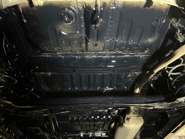 N-BOXカスタム G・ターボパッケージ ETC バックカメラ 両側電動スライドドア ナビ オートクルーズコントロール オートライト HID スマートキー アイドリングストップ 電動格納ミラー ベンチシート CVT 盗難防止システム ABS(53枚目)