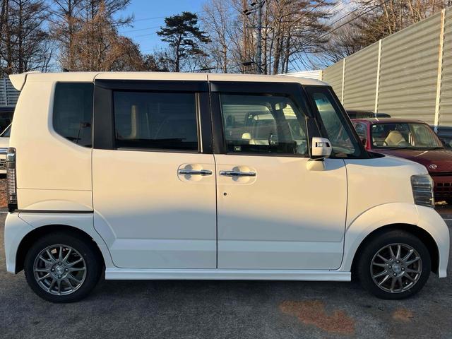 Ｎ－ＢＯＸカスタム Ｇ・ターボパッケージ　ＥＴＣ　両側電動スライドドア　ナビ　ＴＶ　オートクルーズコントロール　オートライト　ＨＩＤ　スマートキー　電動格納ミラー　ベンチシート　ＣＶＴ　盗難防止システム　ＡＢＳ　ＥＳＣ　チップアップシート（14枚目）