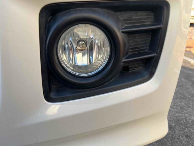 Ｎ－ＢＯＸカスタム Ｇ・ターボパッケージ　ＥＴＣ　両側電動スライドドア　ナビ　ＴＶ　オートクルーズコントロール　オートライト　ＨＩＤ　スマートキー　電動格納ミラー　ベンチシート　ＣＶＴ　盗難防止システム　ＡＢＳ　ＥＳＣ　チップアップシート（26枚目）