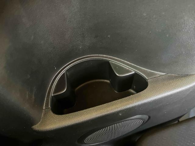 Ｎ－ＢＯＸカスタム Ｇ・ターボパッケージ　ＥＴＣ　両側電動スライドドア　ナビ　ＴＶ　オートクルーズコントロール　オートライト　ＨＩＤ　スマートキー　電動格納ミラー　ベンチシート　ＣＶＴ　盗難防止システム　ＡＢＳ　ＥＳＣ　チップアップシート（46枚目）