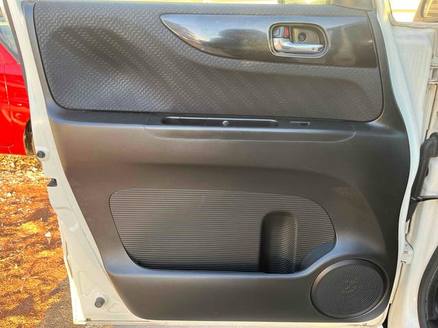 Ｎ－ＢＯＸカスタム Ｇ・ターボパッケージ　ＥＴＣ　両側電動スライドドア　ナビ　ＴＶ　オートクルーズコントロール　オートライト　ＨＩＤ　スマートキー　電動格納ミラー　ベンチシート　ＣＶＴ　盗難防止システム　ＡＢＳ　ＥＳＣ　チップアップシート（47枚目）