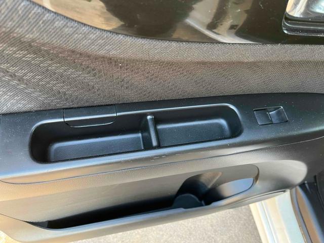 Ｎ－ＢＯＸカスタム Ｇ・ターボパッケージ　ＥＴＣ　両側電動スライドドア　ナビ　ＴＶ　オートクルーズコントロール　オートライト　ＨＩＤ　スマートキー　電動格納ミラー　ベンチシート　ＣＶＴ　盗難防止システム　ＡＢＳ　ＥＳＣ　チップアップシート（48枚目）