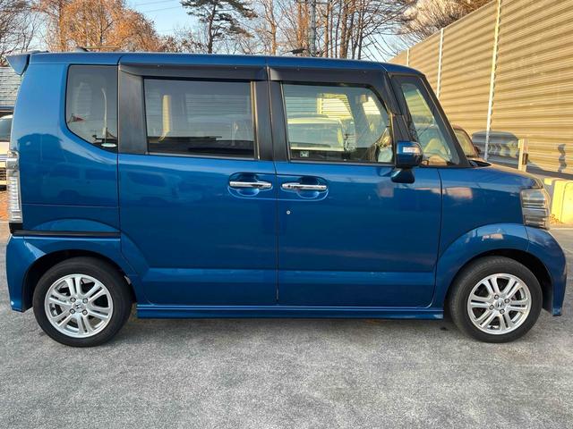 Ｎ－ＢＯＸカスタム Ｇ・Ｌパッケージ　バックカメラ　両側電動スライドドア　ナビ　オートライト　ＨＩＤ　スマートキー　アイドリングストップ　電動格納ミラー　ベンチシート　ＣＶＴ　盗難防止システム　ＡＢＳ　ＥＳＣ　ＣＤ　ＤＶＤ再生　ＵＳＢ（14枚目）