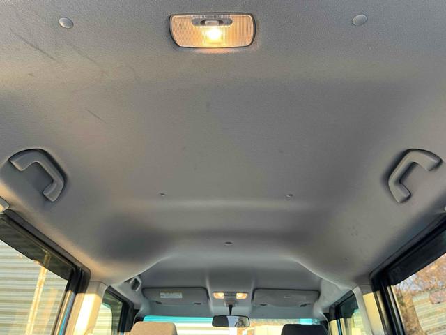 Ｎ－ＢＯＸカスタム Ｇ・Ｌパッケージ　バックカメラ　両側電動スライドドア　ナビ　オートライト　ＨＩＤ　スマートキー　アイドリングストップ　電動格納ミラー　ベンチシート　ＣＶＴ　盗難防止システム　ＡＢＳ　ＥＳＣ　ＣＤ　ＤＶＤ再生　ＵＳＢ（31枚目）