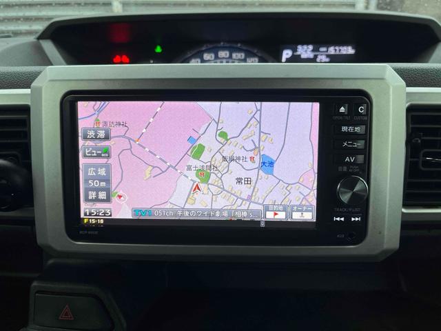 �i�r�t�������s��h���C�u���y�����ЂƎ��I���߂Ă̓��ł��������ƂȂ��G�X�R�[�g���Ă���܂��B