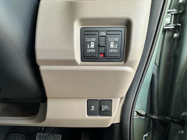 N-BOXジョイ ターボ 両PSD フェイスチェンジキット装着(9枚目)