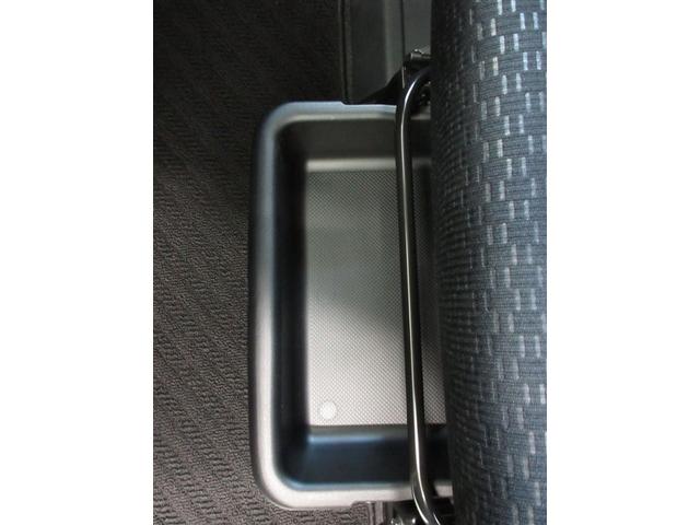 ルーミー G 4WD フルセグ メモリーナビ ミュージックプレイヤー接続可 バックカメラ 衝突被害軽減システム ETC 両側電動スライド LEDヘッドランプ ウオークスルー 記録簿 アイドリングストップ(28枚目)