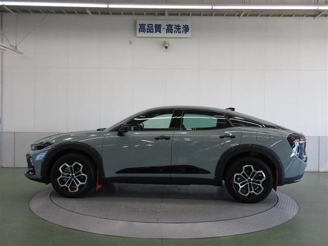 クラウンクロスオーバー RS ランドスケープ 革シート 4WD フルセグ メモリーナビ ミュージックプレイヤー接続可 バックカメラ 衝突被害軽減システム ETC ドラレコ LEDヘッドランプ 記録簿(4枚目)