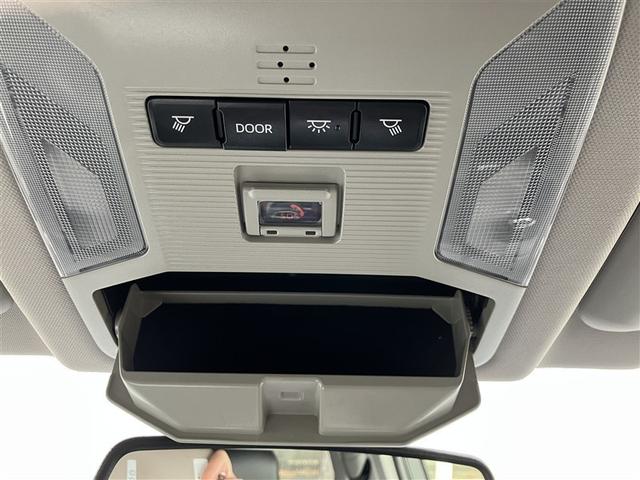 RAV4 アドベンチャー 革シート 4WD ミュージックプレイヤー接続可 バックカメラ 衝突被害軽減システム ETC LEDヘッドランプ 記録簿(23枚目)