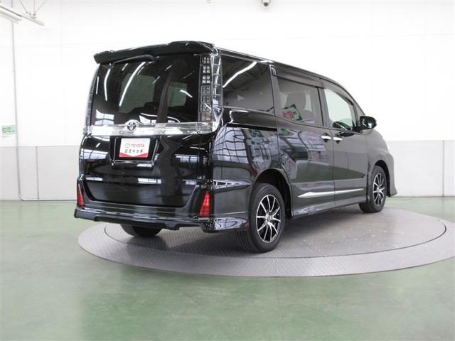 ヴォクシー ＺＳ　煌　４ＷＤ　フルセグ　メモリーナビ　ＤＶＤ再生　ミュージックプレイヤー接続可　バックカメラ　ＥＴＣ　両側電動スライド　ＬＥＤヘッドランプ　ウオークスルー　乗車定員７人　３列シート　フルエアロ　記録簿（6枚目）