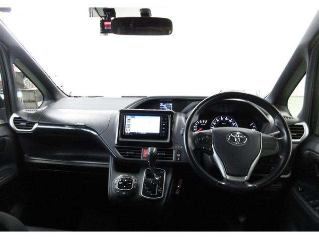 ヴォクシー ＺＳ　煌　４ＷＤ　フルセグ　メモリーナビ　ＤＶＤ再生　ミュージックプレイヤー接続可　バックカメラ　ＥＴＣ　両側電動スライド　ＬＥＤヘッドランプ　ウオークスルー　乗車定員７人　３列シート　フルエアロ　記録簿（8枚目）