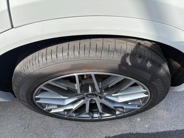 Ｑ５ ２．０ＴＦＳＩクワトロ　ＥＴＣ　ドラレコ（54枚目）