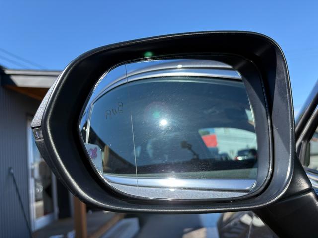 ＮＸ ＮＸ３５０ｈ　バージョンＬ　電動Ｒゲート　ＬＥＤライト　本革　Ｐシート　ＡＣ１００Ｖ　ＥＴＣ　プリクラッシュセーフティ　ＡＷＤ　スマートキー　シートヒーター　オートマチックハイビーム　メモリーナビ　ナビ　シートクーラー（12枚目）