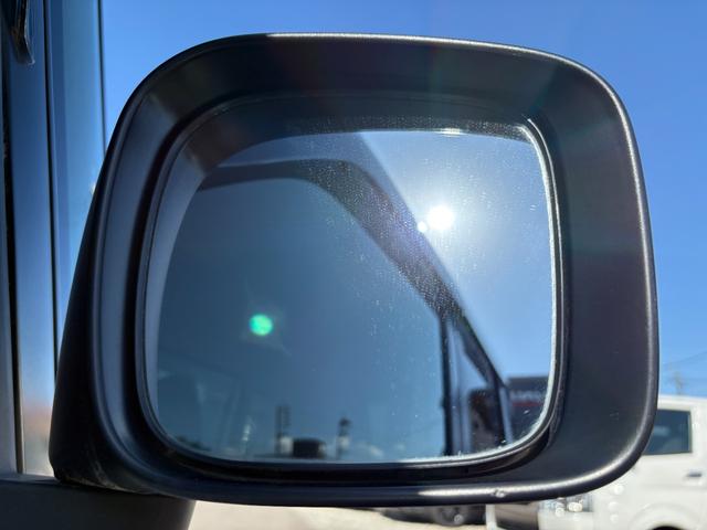 スペーシアカスタム ＸＳ　前席シートヒーター　ｉストップ　イモビライザー　パワーウィンド　ＰＳ　フルフラット　Ｓキー　助手席エアバッグ　ＡＡＣ　ベンチシート　ＡＢＳ　衝突安全ボディ　運転席エアバック　キーレススタート　４ｗｄ（10枚目）