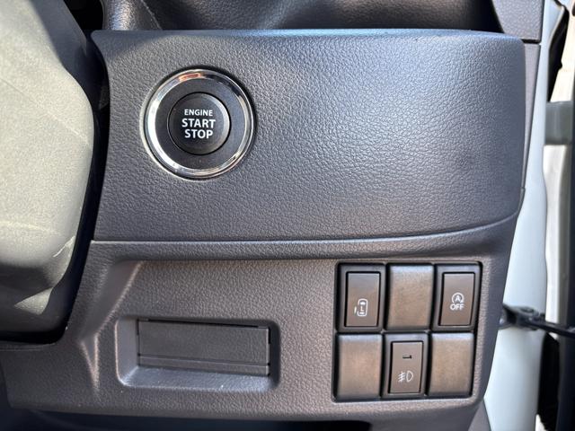 スペーシアカスタム ＸＳ　前席シートヒーター　ｉストップ　イモビライザー　パワーウィンド　ＰＳ　フルフラット　Ｓキー　助手席エアバッグ　ＡＡＣ　ベンチシート　ＡＢＳ　衝突安全ボディ　運転席エアバック　キーレススタート　４ｗｄ（29枚目）