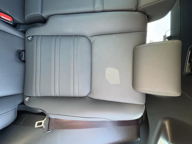 NX NX300h スパイス&シック 4WD パワーシート パワーバックドア コーナーセンサー シートヒーター 衝突軽減B LDA(38枚目)