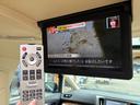 エグゼクティブラウンジ インテリジェントクリアランスソナー 電動Rゲート シートヒータ 黒革シート ブルーレイ ナビ バックモニタ- USB LEDライト アイドリングストップ 横滑り防止機能 4wd 3列シート Pシート(50枚目)