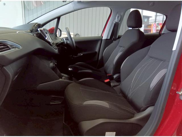 ２０８ プレミアム　２ＷＤ★純正ディスプレイラジオ★ＥＴＣ★ステアリングリモコン★パドルシフト★スポーツシフト★ＥＣＯモード★ヘッドライトレベライザー★純正ＡＷ★Ａ／Ｃ（38枚目）