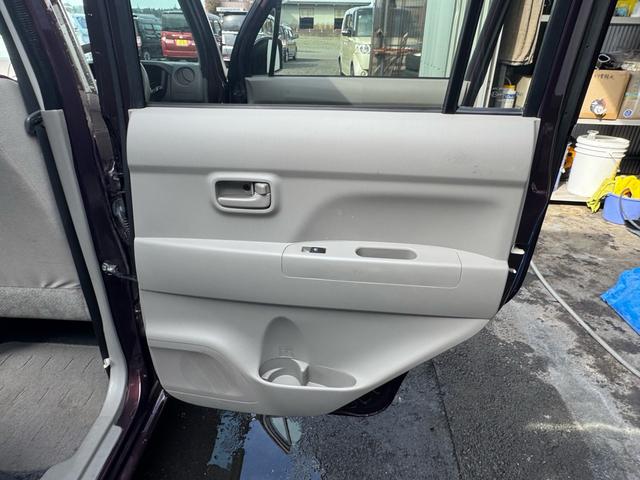 ムーヴコンテ X 検9年8月/4WD/純正ナビ/フルセグTV/Bluetooth接続/ETC/アイドリングストップ/スマートキー/衝突安全ボディ(42枚目)