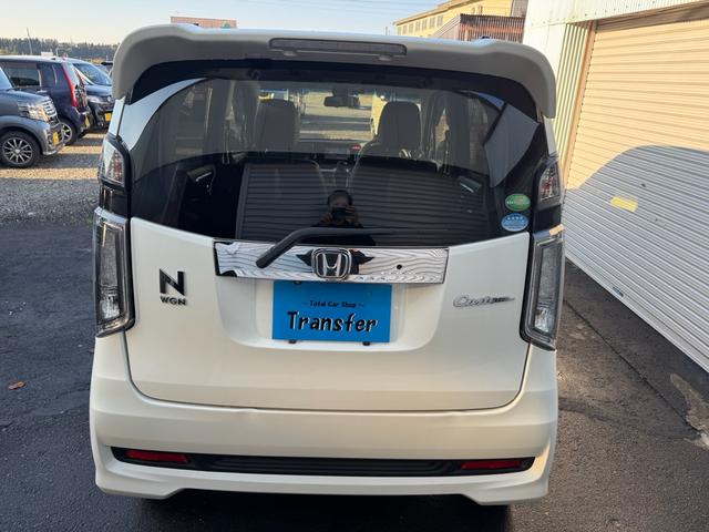 Ｎ－ＷＧＮカスタム Ｇ・Ａパッケージ　検２年付／４ＷＤ／ナビ／ＴＶ／バックカメラ／Ｂｌｕｅｔｏｏｔｈ接続／ＥＴＣ／ステアリングスイッチ／クルコン／衝突軽減装置／横滑り防止／スマートキー／アイドリングストップ（6枚目）