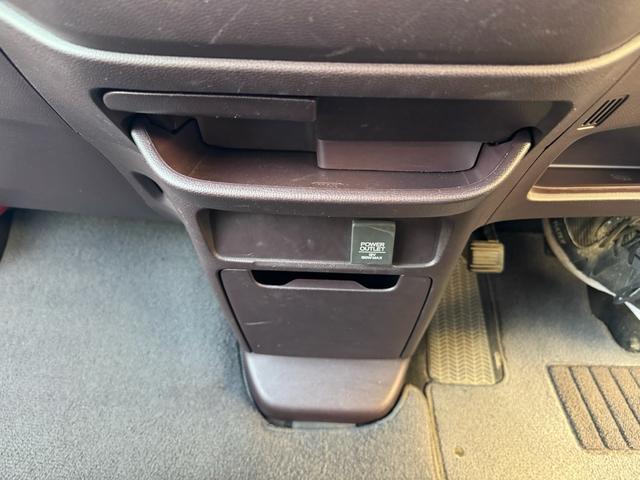 Ｎ－ＷＧＮカスタム Ｇ・Ａパッケージ　検２年付／４ＷＤ／ナビ／ＴＶ／バックカメラ／Ｂｌｕｅｔｏｏｔｈ接続／ＥＴＣ／ステアリングスイッチ／クルコン／衝突軽減装置／横滑り防止／スマートキー／アイドリングストップ（30枚目）