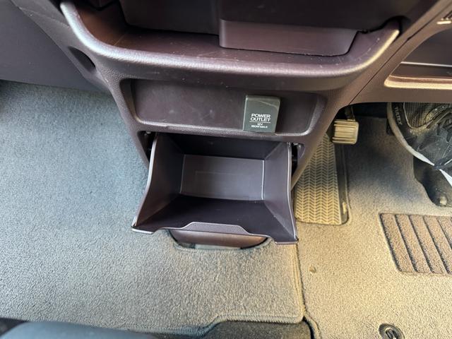 Ｎ－ＷＧＮカスタム Ｇ・Ａパッケージ　検２年付／４ＷＤ／ナビ／ＴＶ／バックカメラ／Ｂｌｕｅｔｏｏｔｈ接続／ＥＴＣ／ステアリングスイッチ／クルコン／衝突軽減装置／横滑り防止／スマートキー／アイドリングストップ（32枚目）