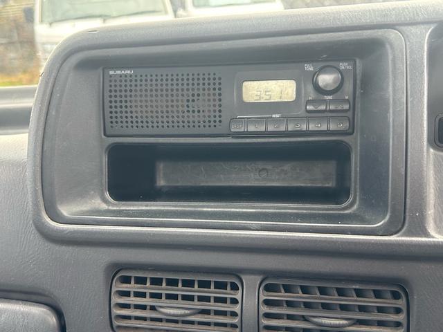 サンバートラック ＴＣ　正規ＡＡ仕入れ★第三者機関査定済み★修復歴なし★車検２年★法定整備★エアコン★パワステ★４ＷＤ★マニュアル★飛び石新品フロントガラス★（24枚目）